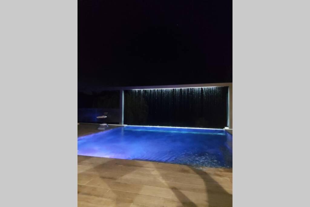 Un petit coin de Bali avec SPA et piscine privés Carpentras Exterior foto